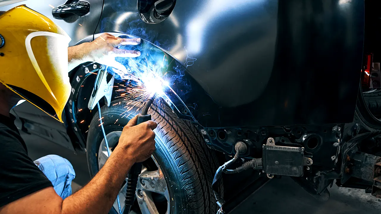 car_manufacturing_溶接_自動車_V01