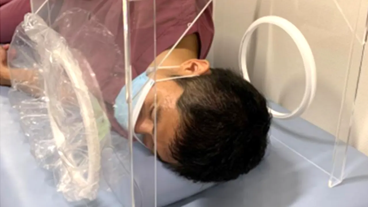medical_visualization_微粒子可視化_内視鏡_アクリルボックス内_V01