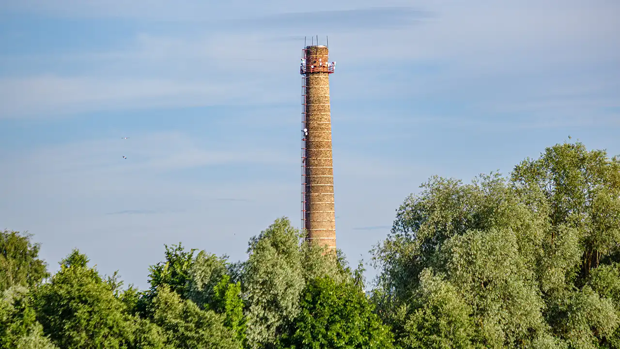 カルマン渦とは_煙突
